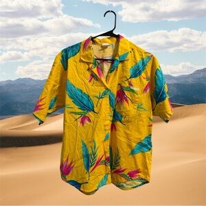 OP Ocean Pacific Yellow Hawaiian Shirt with Teal Green & Pink Accents size L